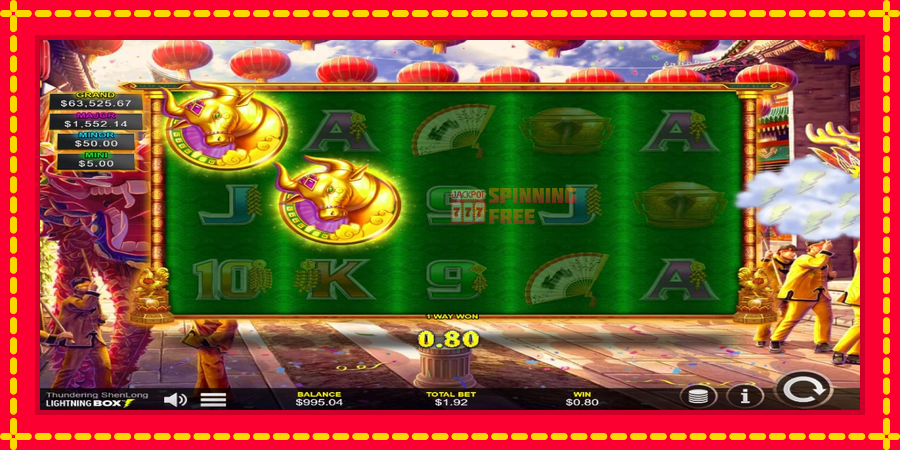 Thundering Shenlong mesin slot dengan animasi cerah, gambar 3